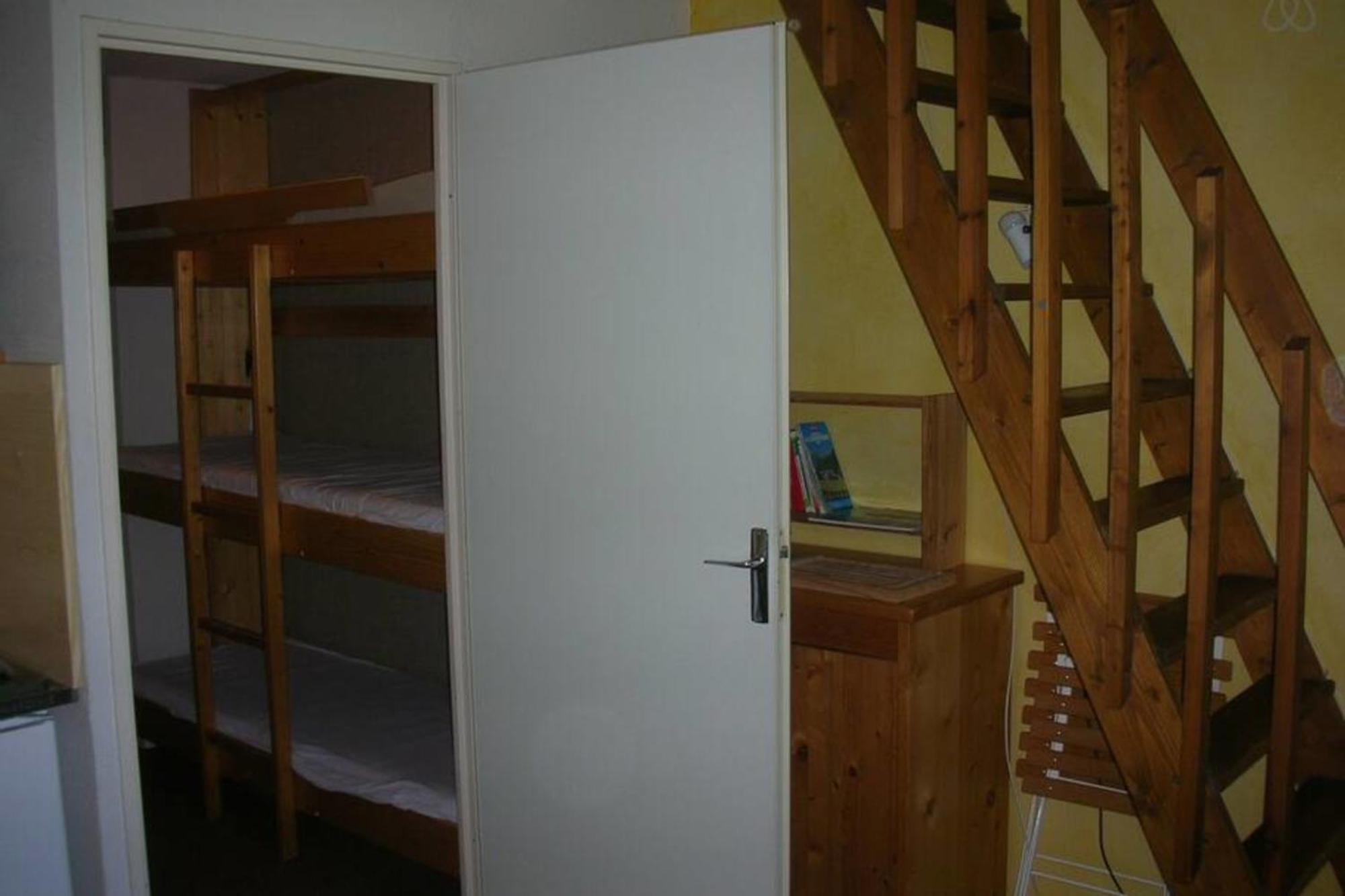 Duplex Lumineux Et Spacieux En Plein Centre Bourg サン・ピエール・ド・シャルトルーズ エクステリア 写真